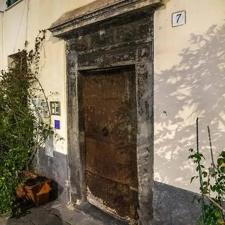 Terre's * Génova